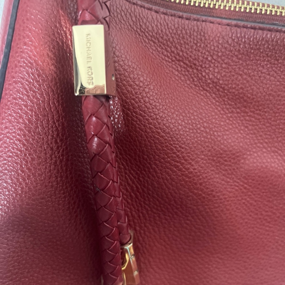 Michael Kors Lexington Brandy, Red Hobo Bag with Elegant Tassel - Picture 8 of 8